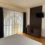 Aparthotel Hillside Garden By Sienna Skopje