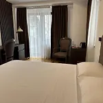 Hillside Garden By Sienna Aparthotel 3*
