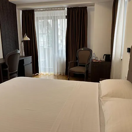 Hillside Garden By Sienna Aparthotel 3*