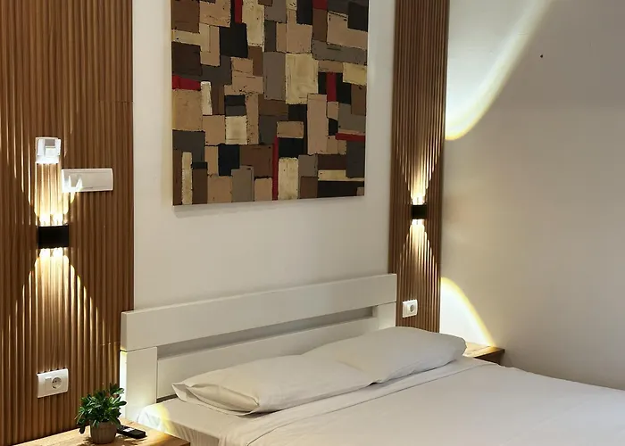 Aparthotel Hillside Garden By Sienna 3*